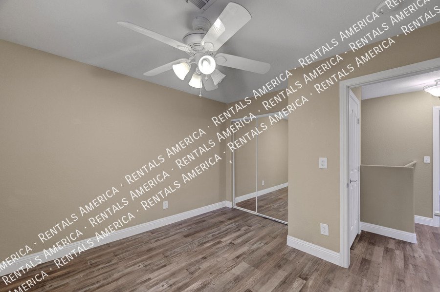 WELCOME HOME TO THIS COZY HENDERSON TOWNHOME! property image