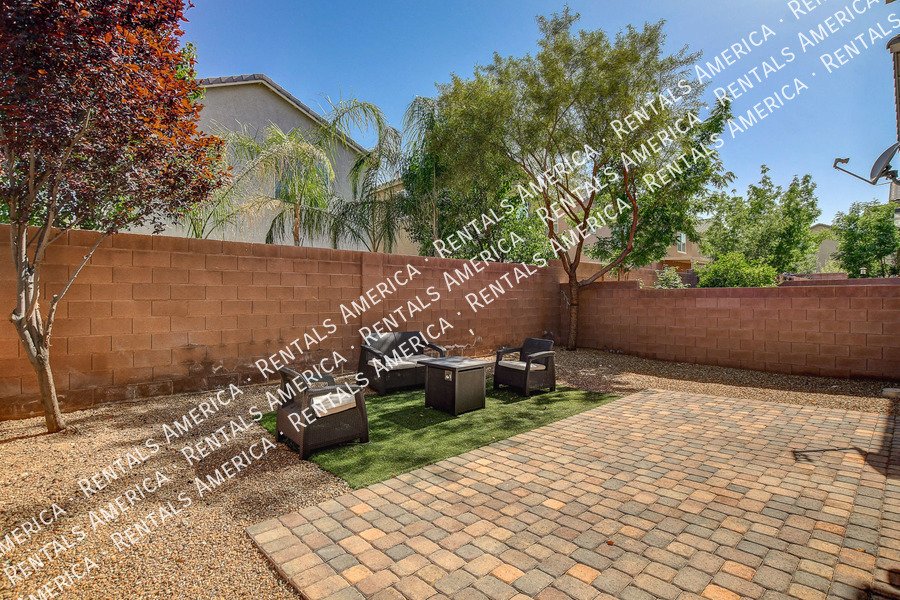 WELCOME HOME to Mountains Edge! property image