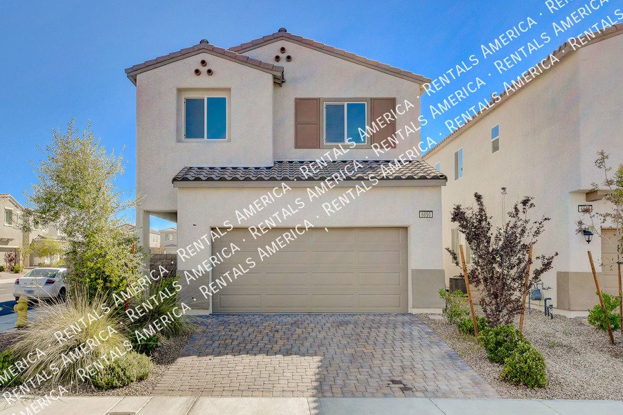 WELCOME HOME! BEAUTIFUL HOME IN GATED NLV COMMUNITY! property image