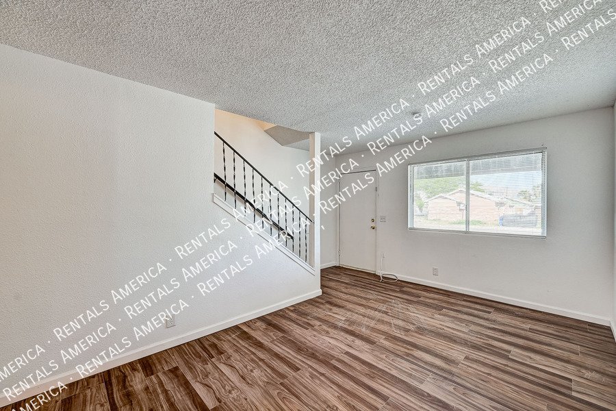Cozy 2 BEDROOM + 2.5 BATH available now! property image