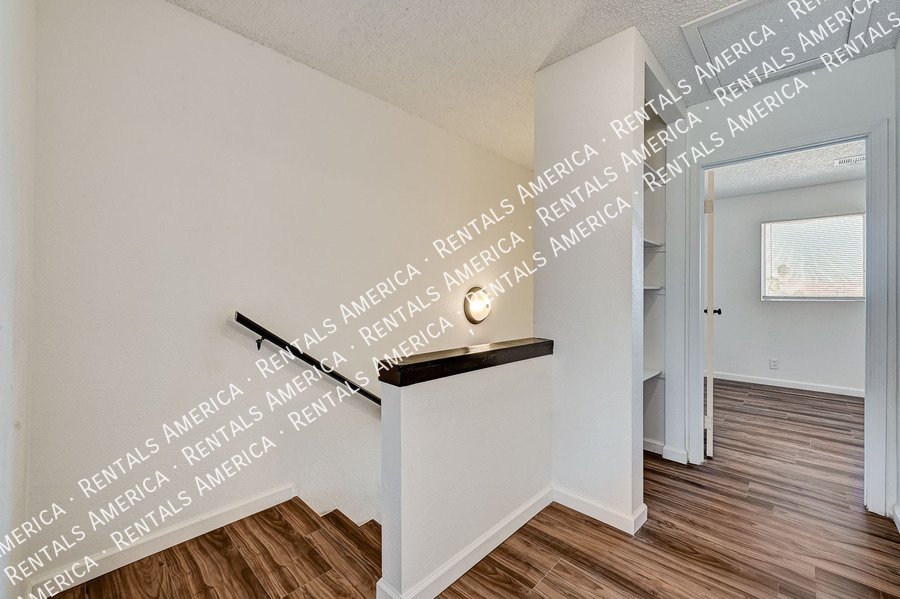 Cozy 2 BEDROOM + 2.5 BATH available now! property image