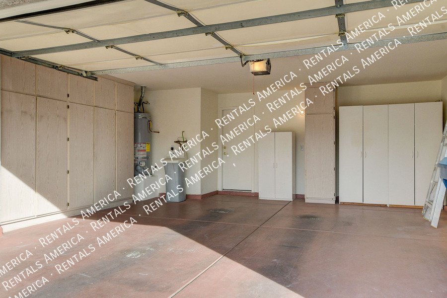 WELCOME HOME! Cozy Single-Story in NORTHSHORES! property image