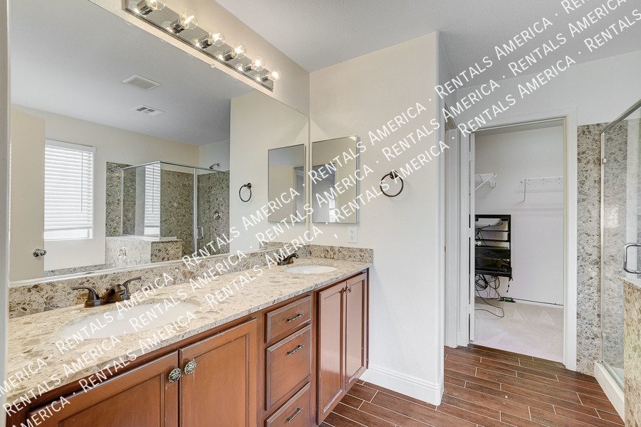 WELCOME HOME! GORGEOUS 3-BEDROOM HOME WITH LOFT IN PROVIDENCE! property image