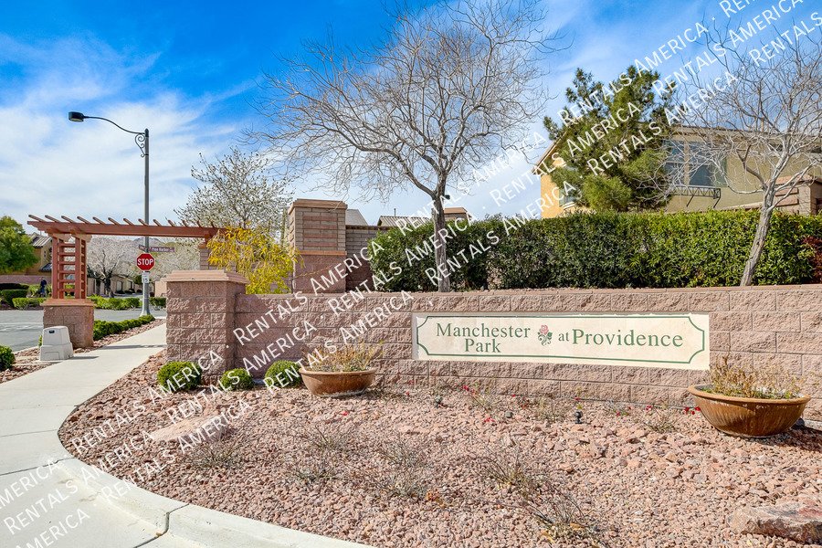 WELCOME HOME! GORGEOUS 3-BEDROOM HOME WITH LOFT IN PROVIDENCE! property image