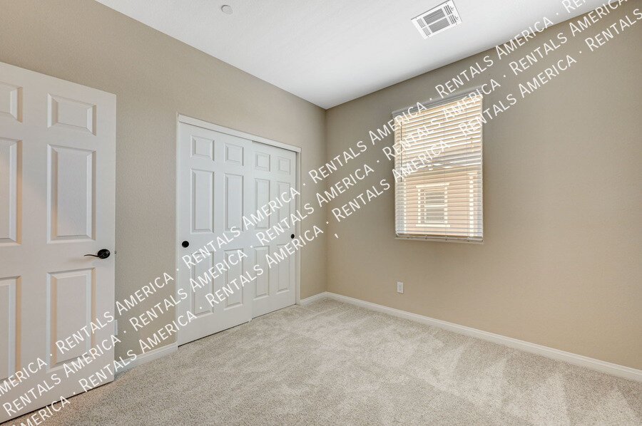 *COMING SOON* BEAUTIFUL *GATED* Designer Townhome in NLV! property image