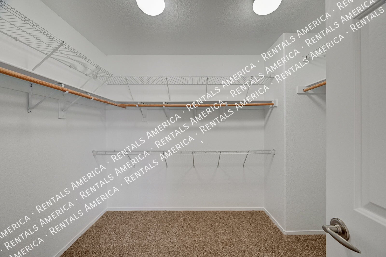 AVAILABLE NOW! GORGEOUS two-story home in SW!! property image